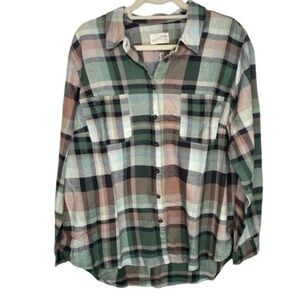 Universal Thread Green Plaid Button Down Size XL